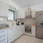 Faneromeni Vila *